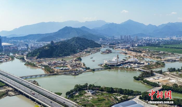 ��������԰���ᱳ���ˮ����ɫ