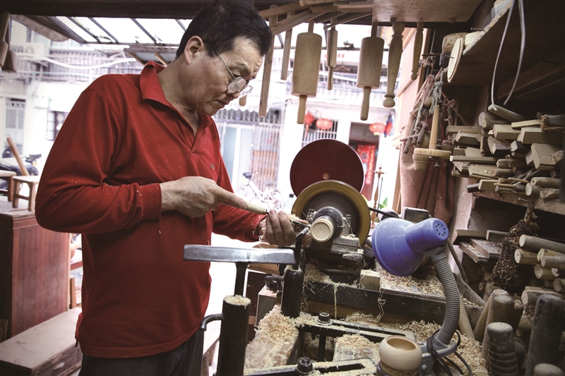 ��Ѯ���˺�����΢��ľ������