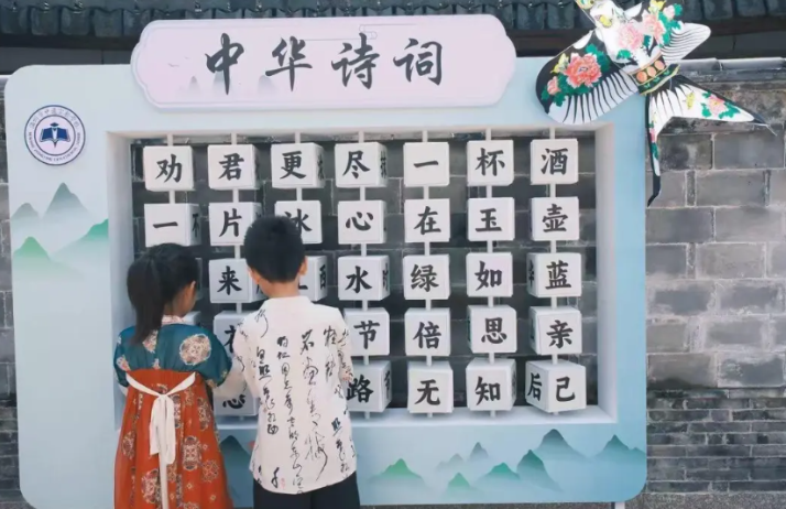 ���ݼ�ָ�����£��ɳ���ȫ��ʾ����