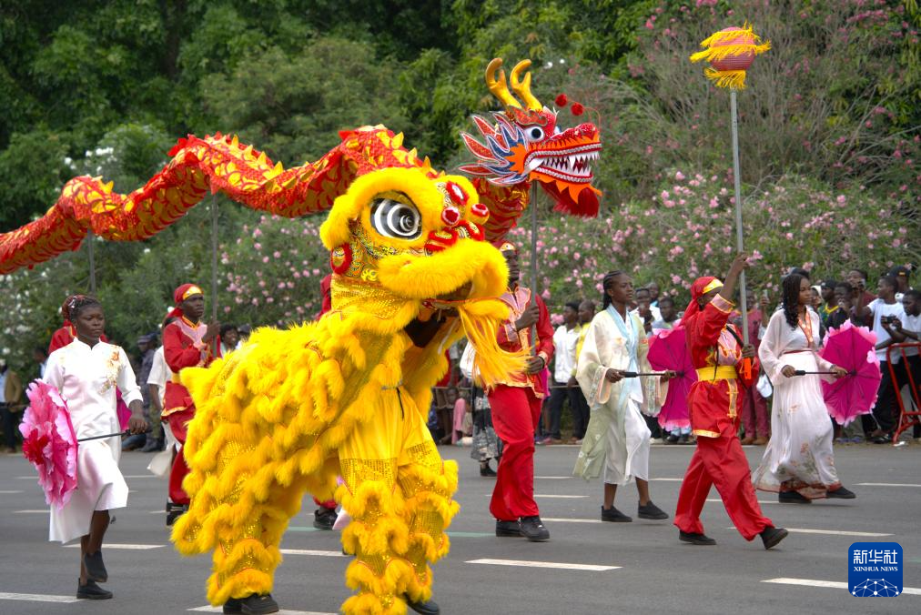 �й���ͳ�Ļ�������������������