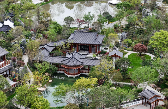 �����Ǵ���԰��ʢ�������� ��·������վ�������ͬ������8.32%