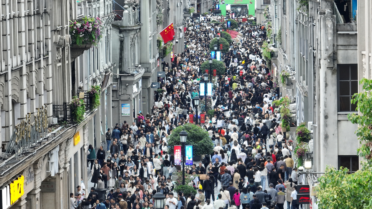 ¹�ǰ���ٴ븳���˲�����ҵ��չ