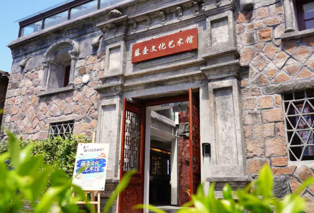 看藤壶、喝藤壶咖啡、逛百年石厝!洞头打造省内首个藤壶文化艺术馆