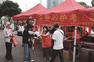 爱心护考! 温州全城联动助力学子逐梦考场