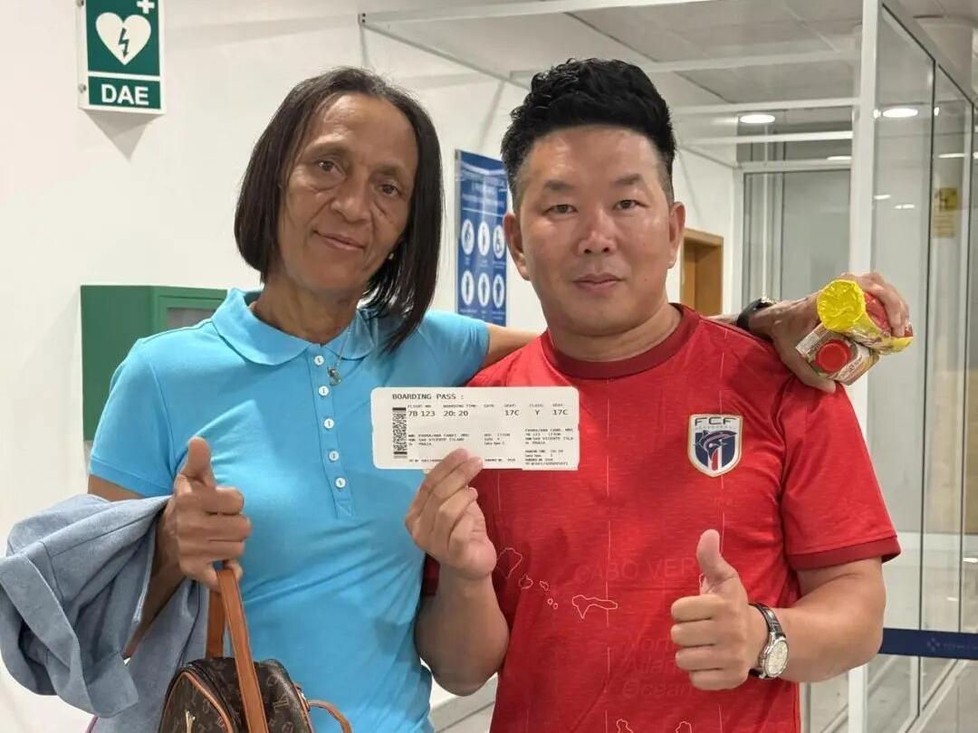 ���籭��������������̹��£���ý�Ҳ�С�����һ���ˡ�