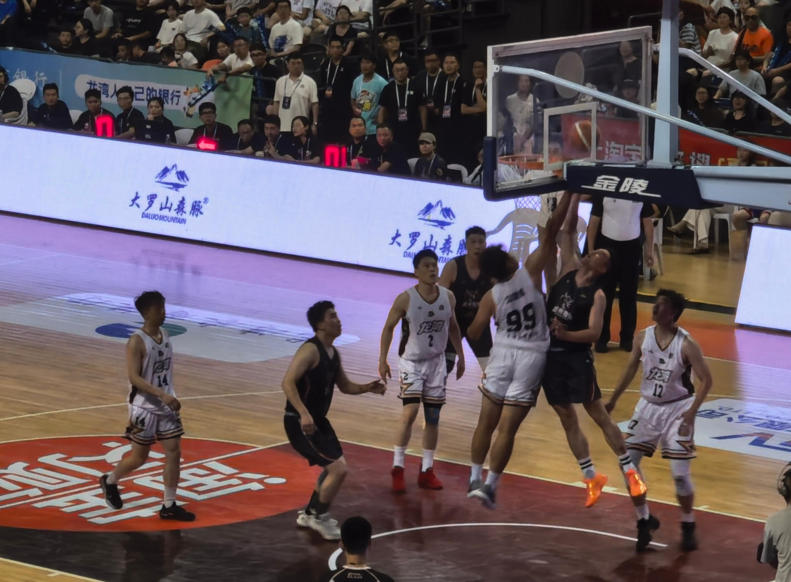 延续不败!鹿城客场拼下龙湾