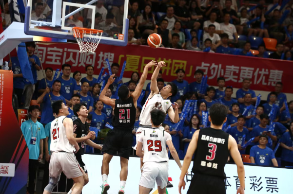 鹿城逆转取胜,拿下本季“浙C”季军