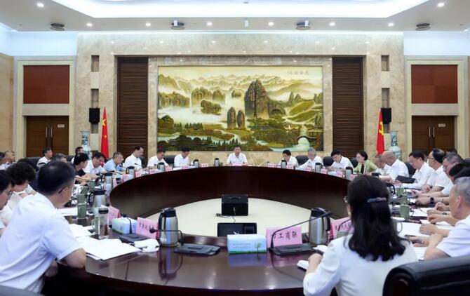 张振丰调研民营经济创新发展工作时强调:营造一流创新生态和营商环境 树立“民营经济看温州”新标杆