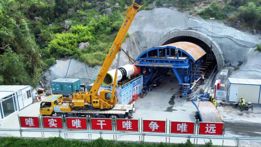 加速“融温”进程 温乐快速路工程昼夜施工提质提速